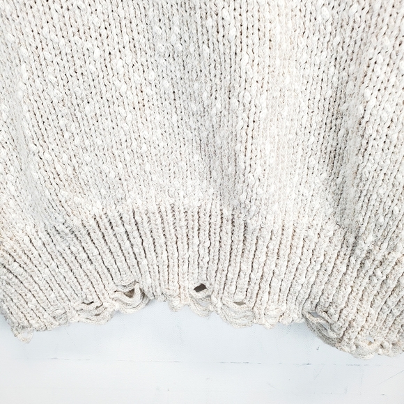 Wildfox Cream Beige Embroidered Sweater SZ XS - Picture 6 of 7